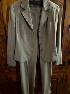 Pants Suit in Gris (Sage-Gray) Sz 8